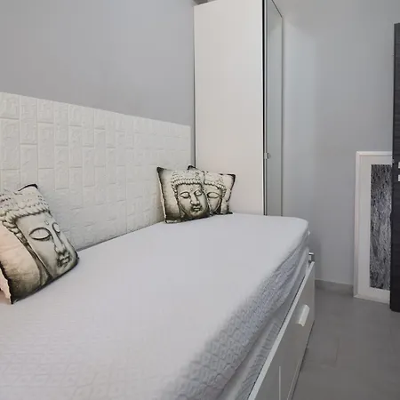 2 Bedroom Lovely In Marina Di Ardea *