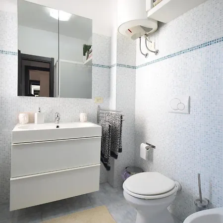 2 Bedroom Lovely In Marina Di Ardea Apartment